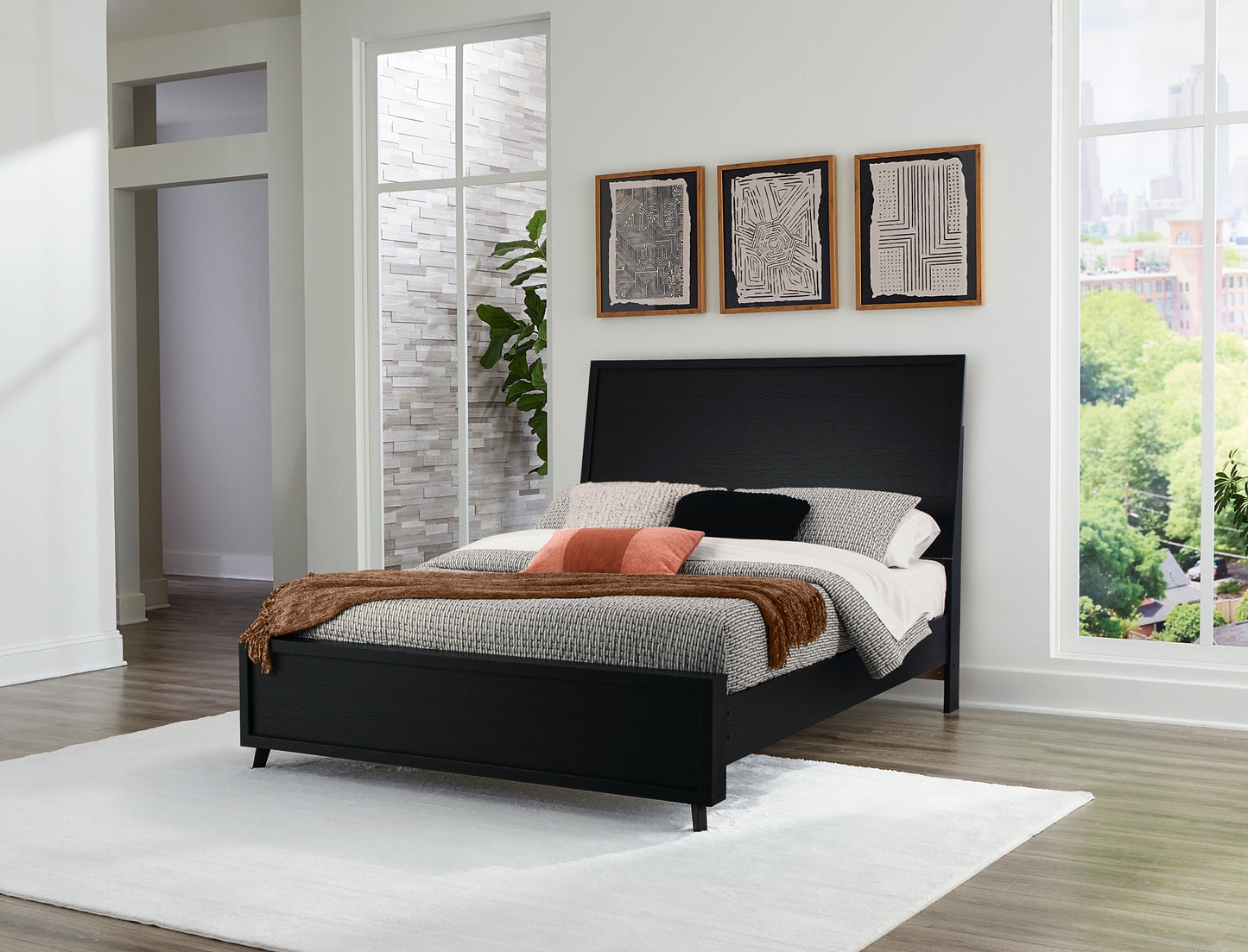 Danziar  Panel Bed